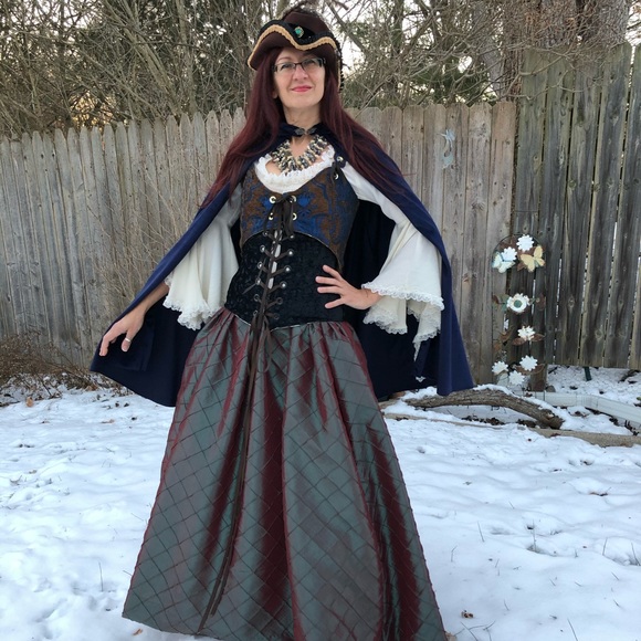 Meet your Posher, Jennifer - Picture 15 of 16